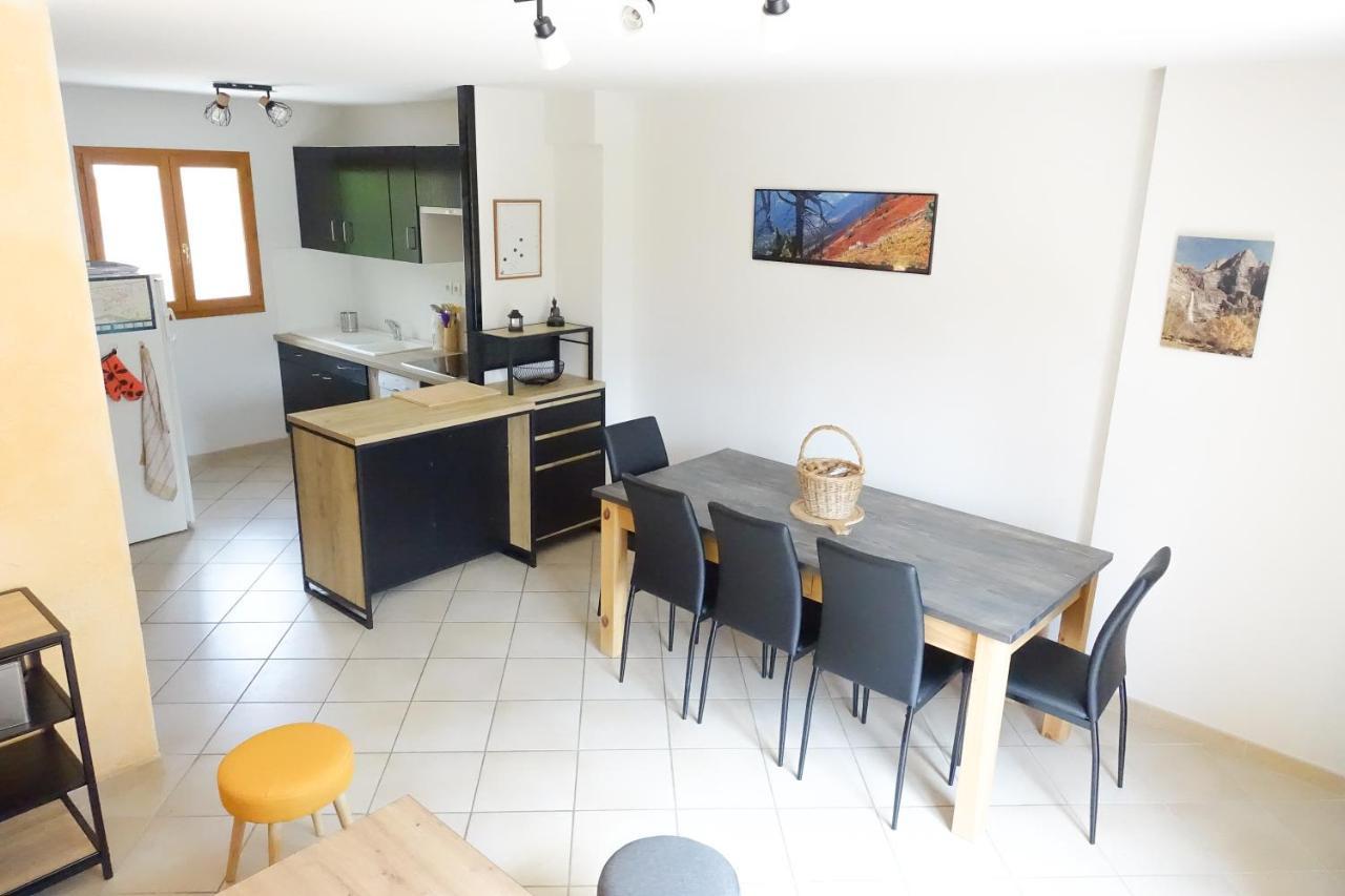 T3 Au Plan D'Eau D'Embrun Avec Garage Et Terrasse Διαμέρισμα Εξωτερικό φωτογραφία